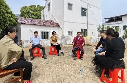 新时代赣鄱先锋 | 龙泽敏：为民服务显真情 调解纠纷暖人